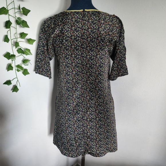 BCBGEneration Cut Out Sleeve Shift Dress with Pockets Size XS - Picture 10 of 11